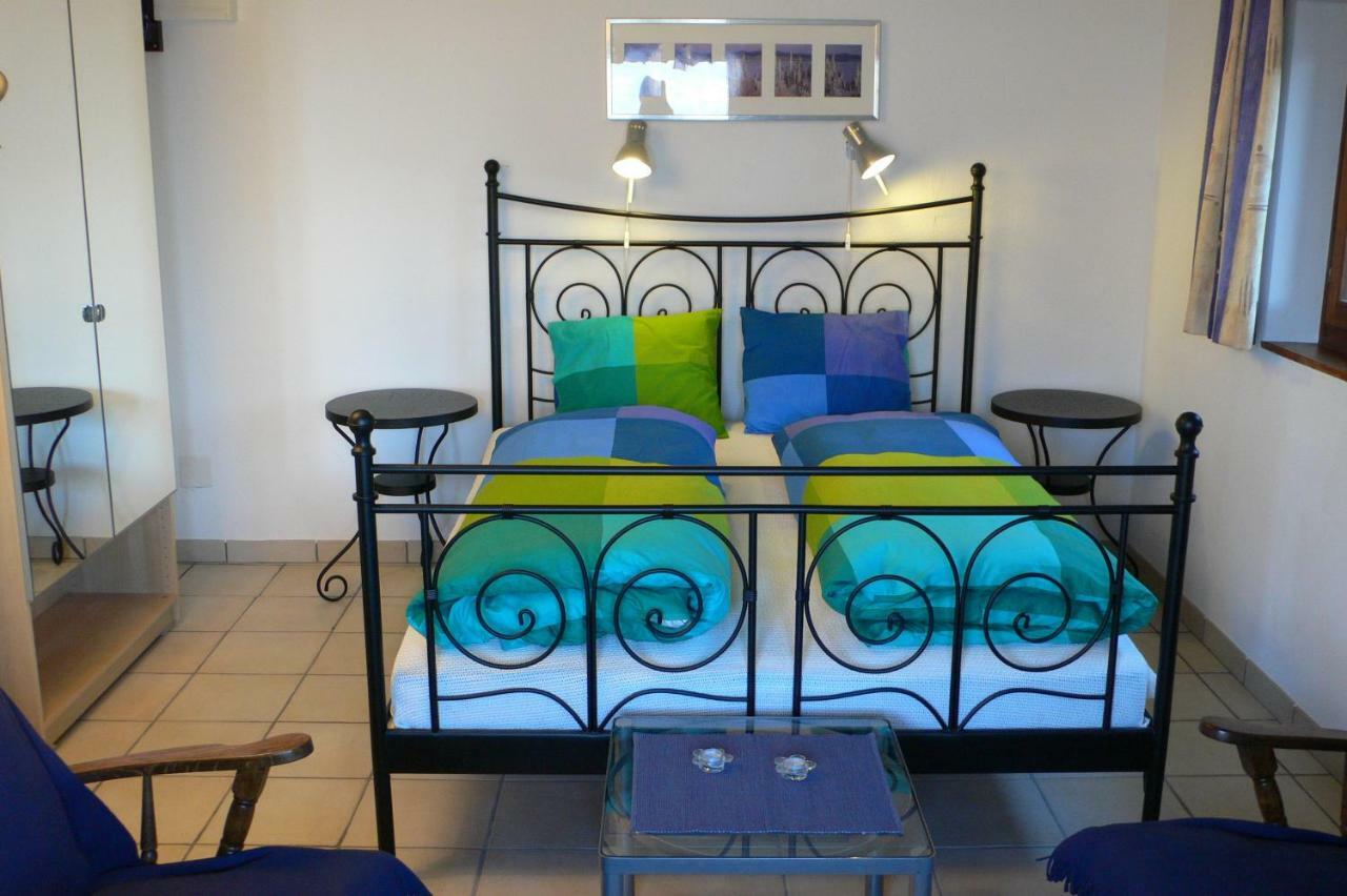 Casa Petra 1 1/2 Zi, Orgnana 83 Apartment Gambarogno ภายนอก รูปภาพ
